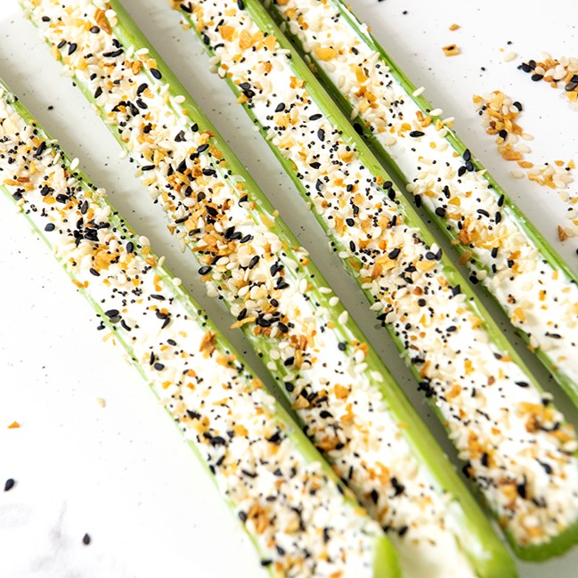 Low-carb snack, Everything But the Bagel Celery Sticks